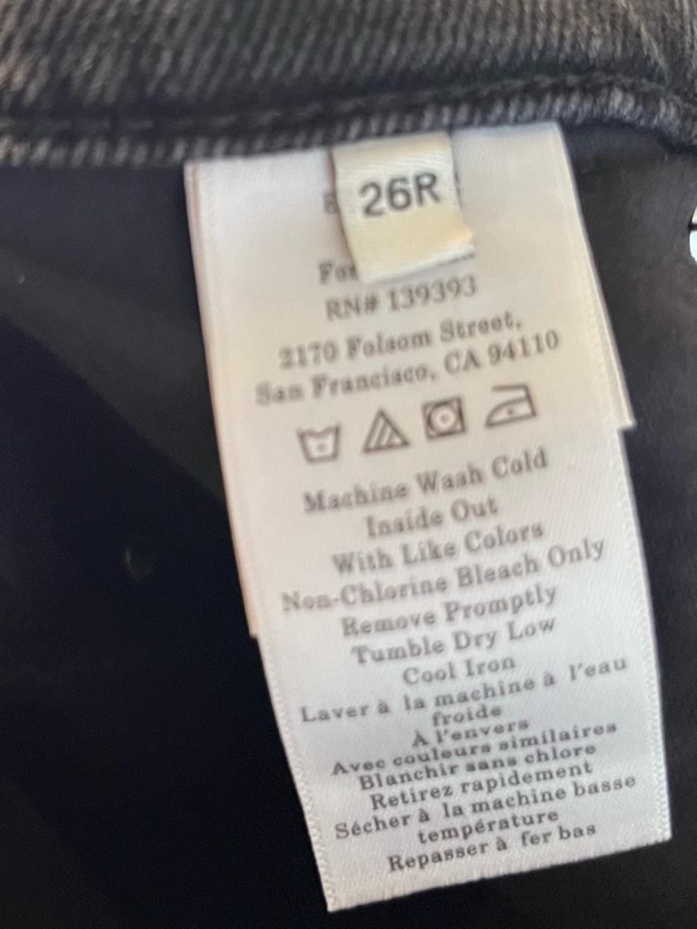 Everlane The 90's Forever Jeans in Washed Black - Picture 14 of 15